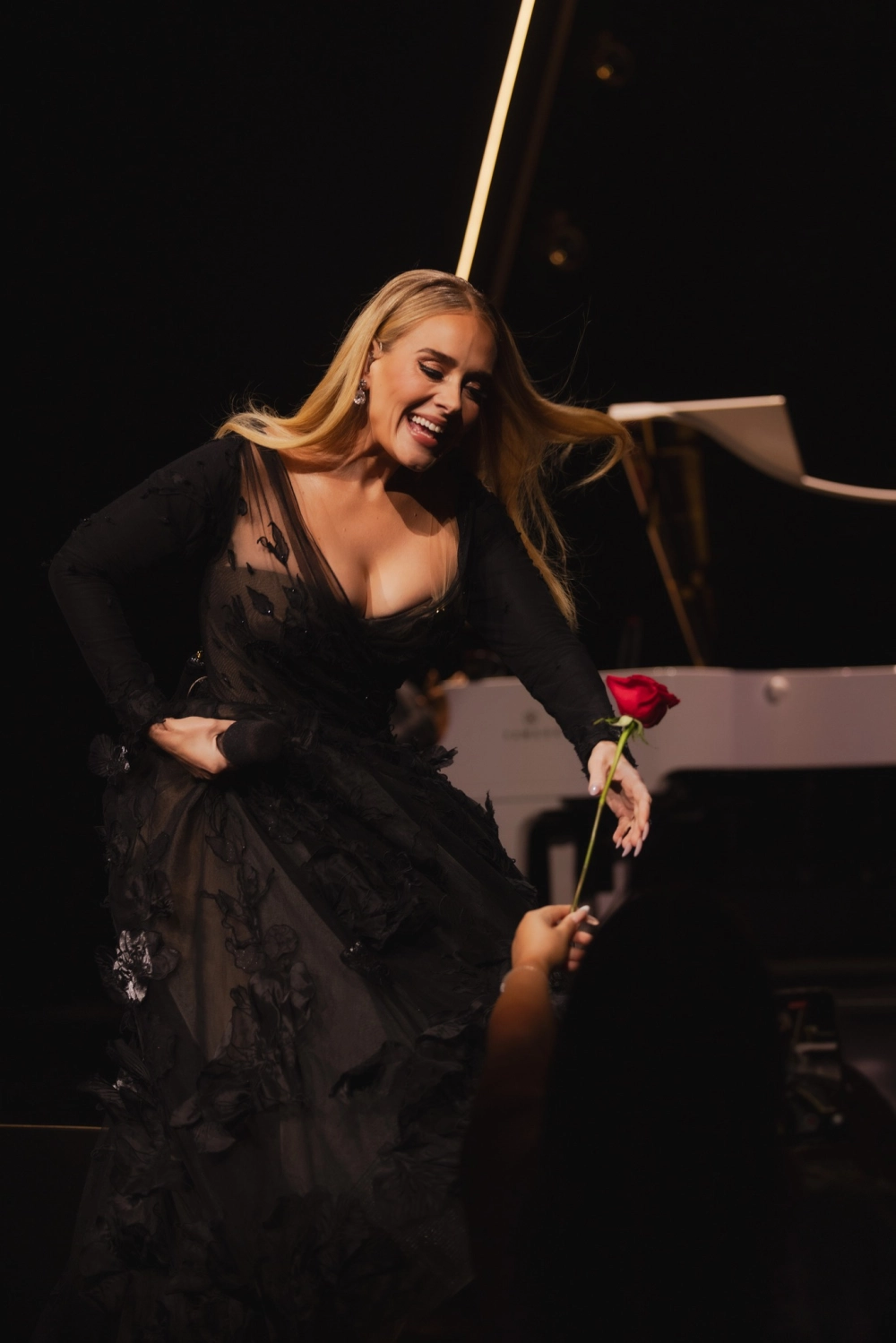 Set fire to the rain Adele bản hit bùng nổ khoe giọng hát nội lực