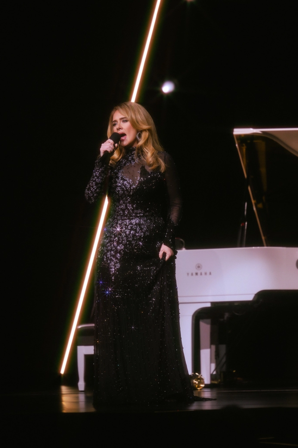 Adele to make you feel my love bản cover kinh điển đầy cảm xúc