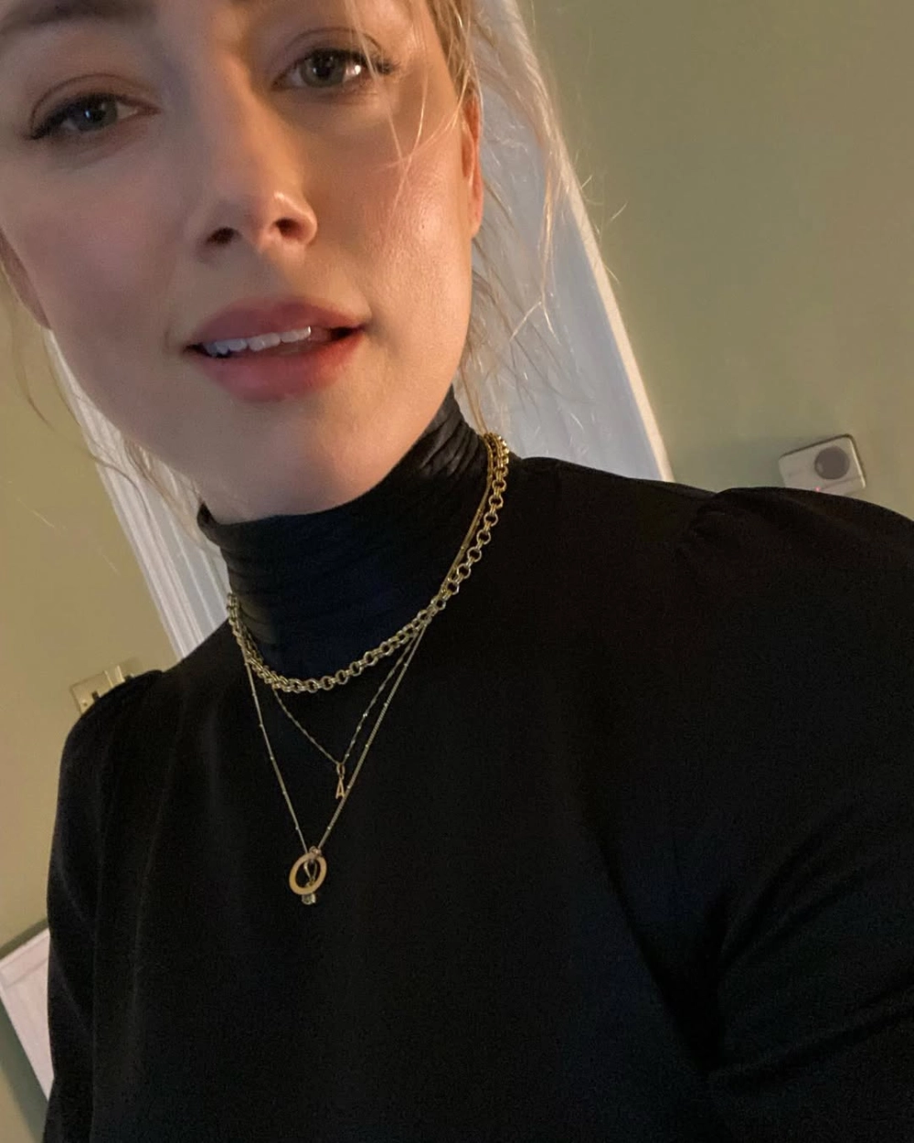 Amber Heard Elon Musk và những câu chuyện xoay quanh cặp đôi