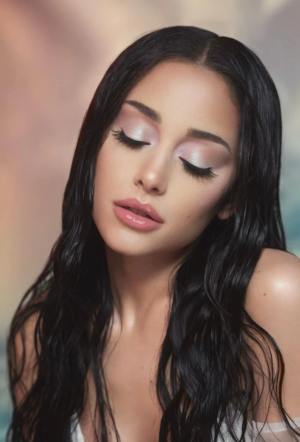 Perfume Ariana Grande và những mùi hương ngọt ngào, quyến rũ