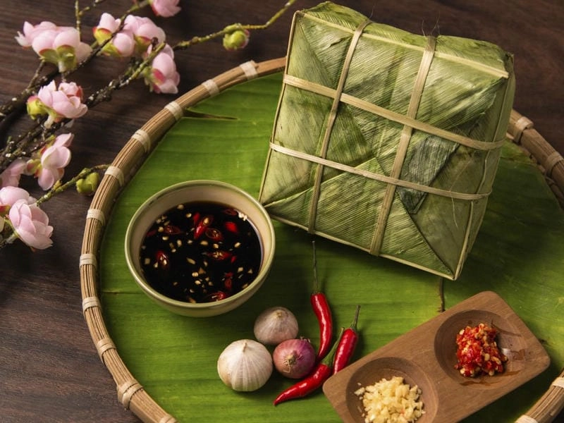 Tìm về bánh chưng bánh tét độc đáo