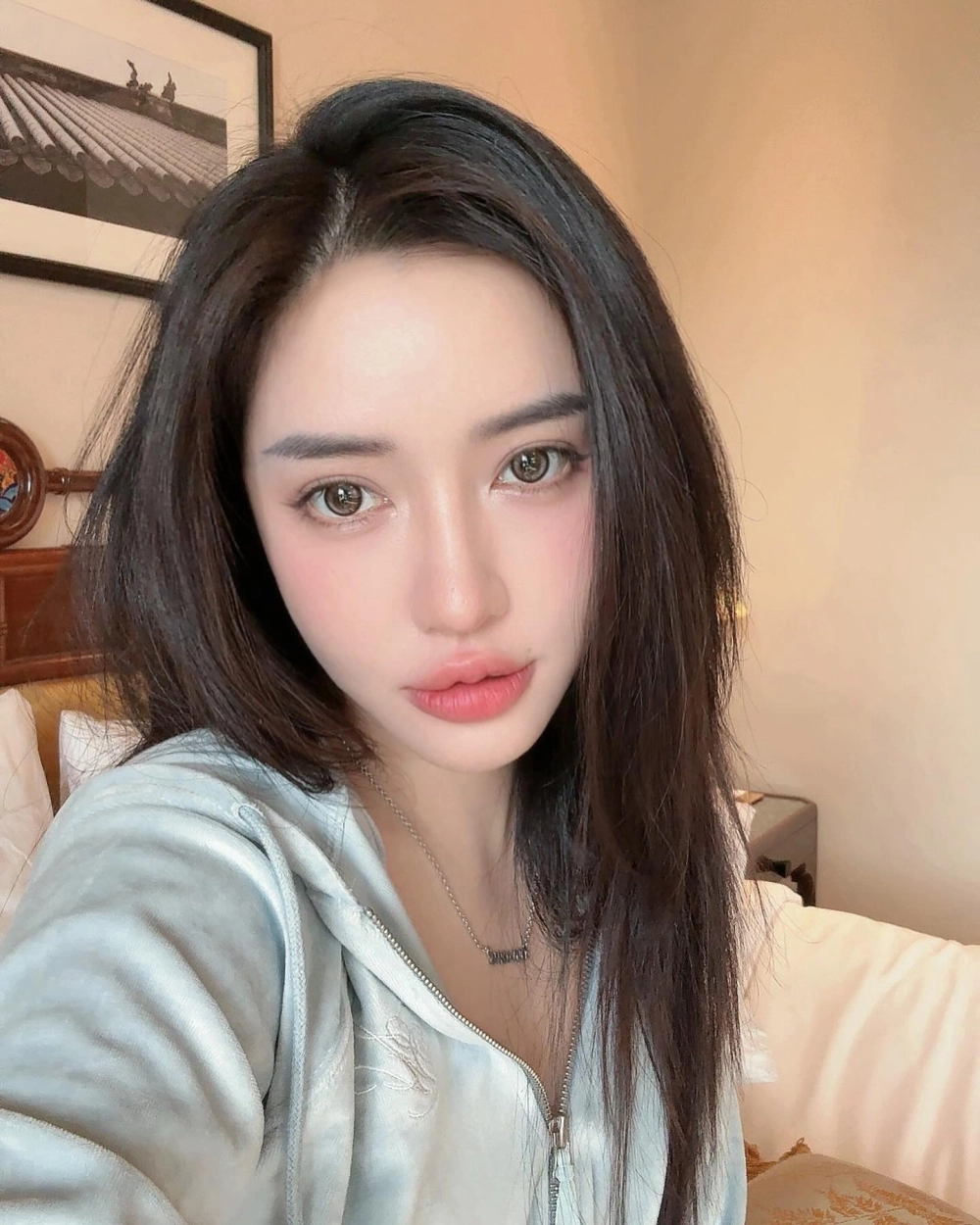 Bích Phương Gửi anh xa nhớ ca khúc ballad bất hủ làm nên tên tuổi