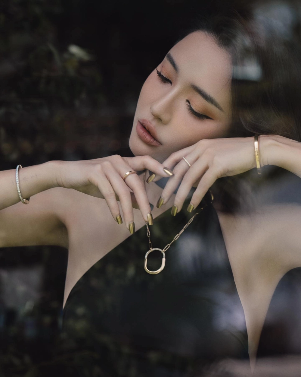 Lời bài hát Bích Phương gửi anh xa nhớ và bản ballad kinh điển của Vpop