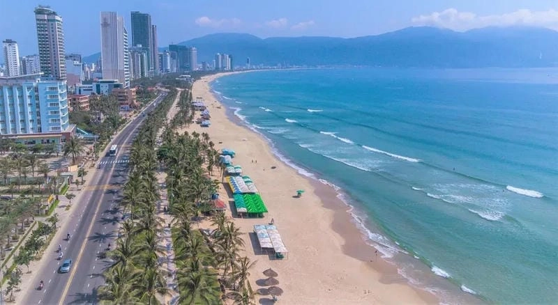 Sưu tầm những bức biển Mỹ Khê Đà Nẵng thơ mộng