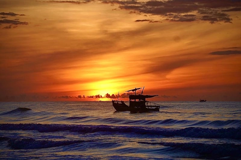 Cùng khám phá bình minh trên biển đẹp nhất