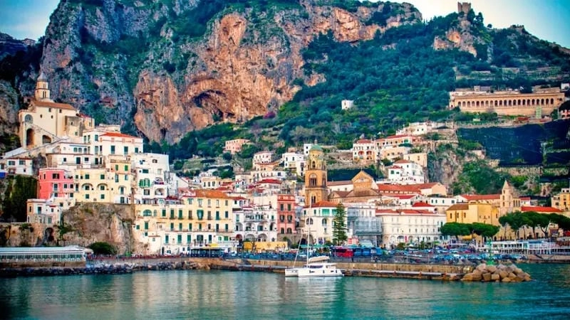 Sưu tầm những bức bờ biển Amalfi bình yên