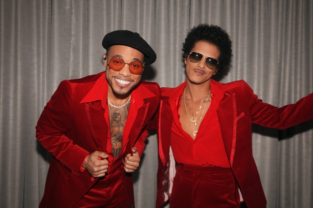 Apt Rose Bruno Mars lyrics và ca từ của bản hit gây nghiện