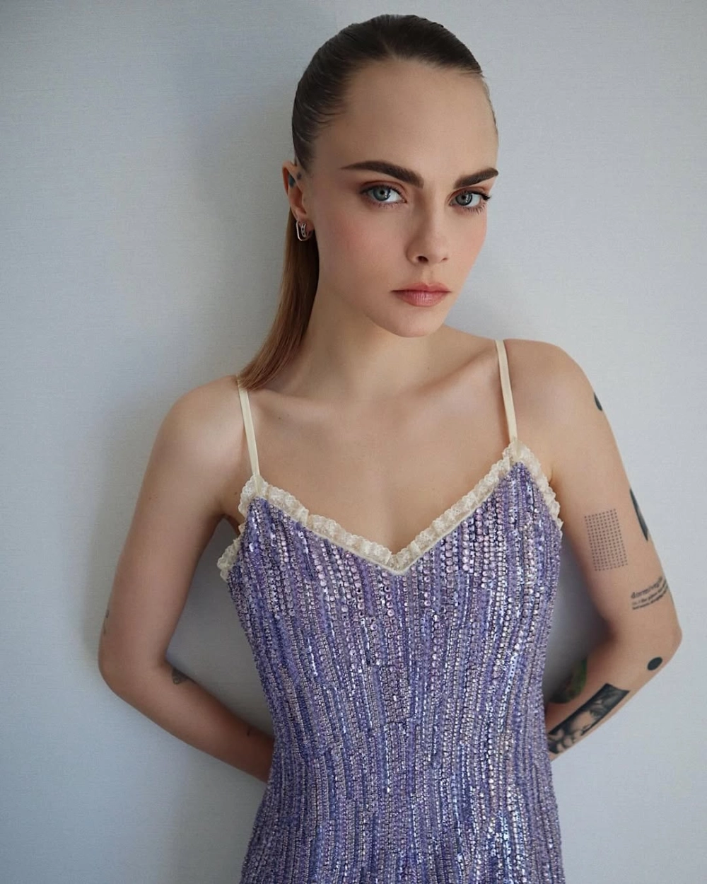 Cara Delevingne gf (bạn gái) và nữ ca sĩ Minke