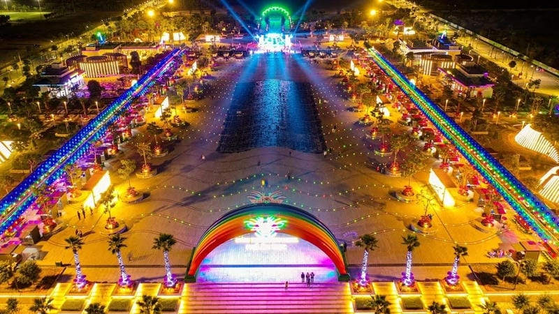 Sưu tầm những bức Carnaval Hạ Long lung linh