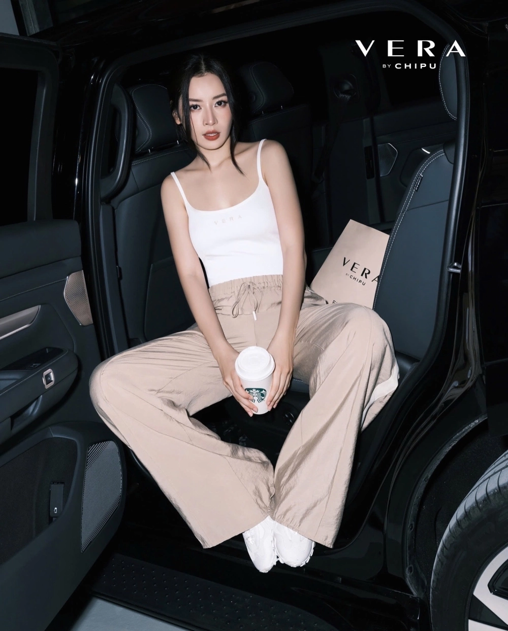 Chi Pu Anh ơi ở lại lyrics bản ballad gây sốt một thời của Vpop