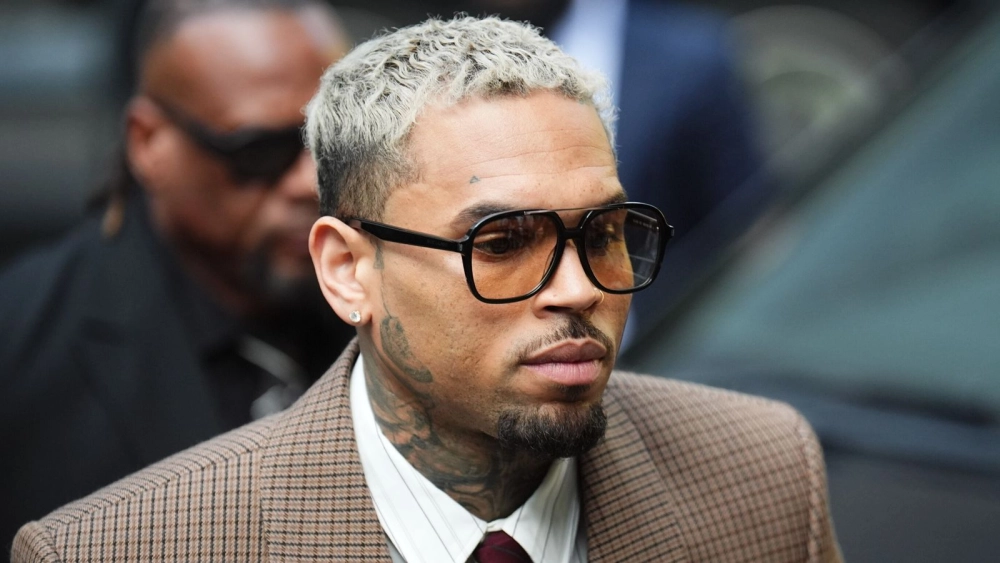 Chris Brown songs và những bản hit R&B làm nên tên tuổi