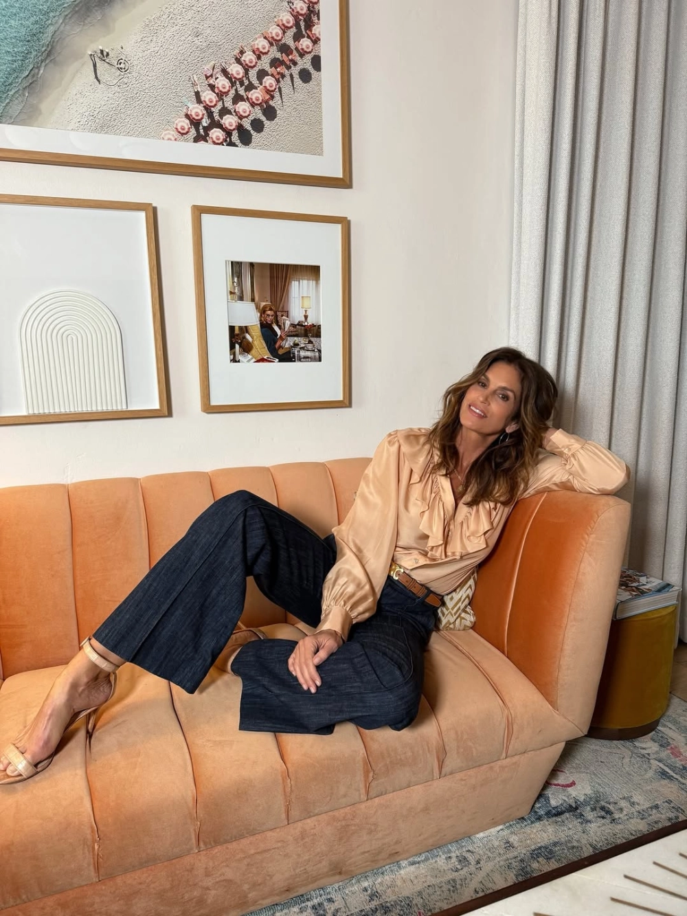 Cindy Crawford instagram nơi cập nhật hình ảnh và cuộc sống