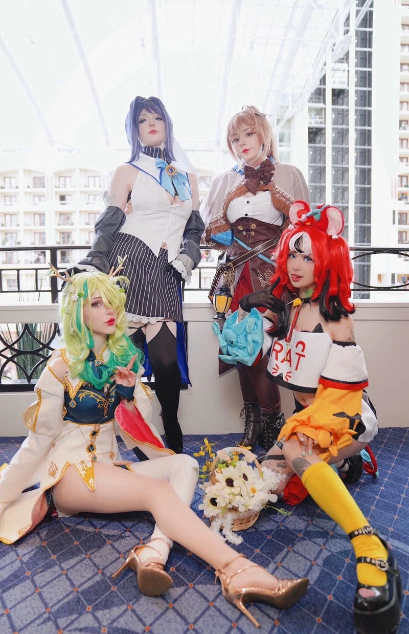 Lạc lối trong Cosplay lung linh