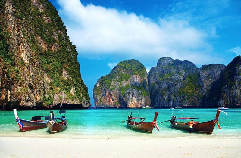 Thức dậy cùng đảo Phuket tráng lệ