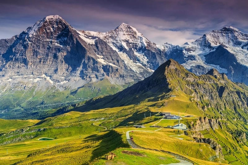 Lạc lối trong dãy núi Alps nổi tiếng