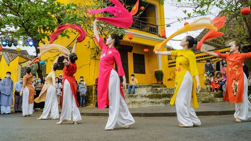 Sưu tầm những bức diễu hành lễ hội hấp dẫn