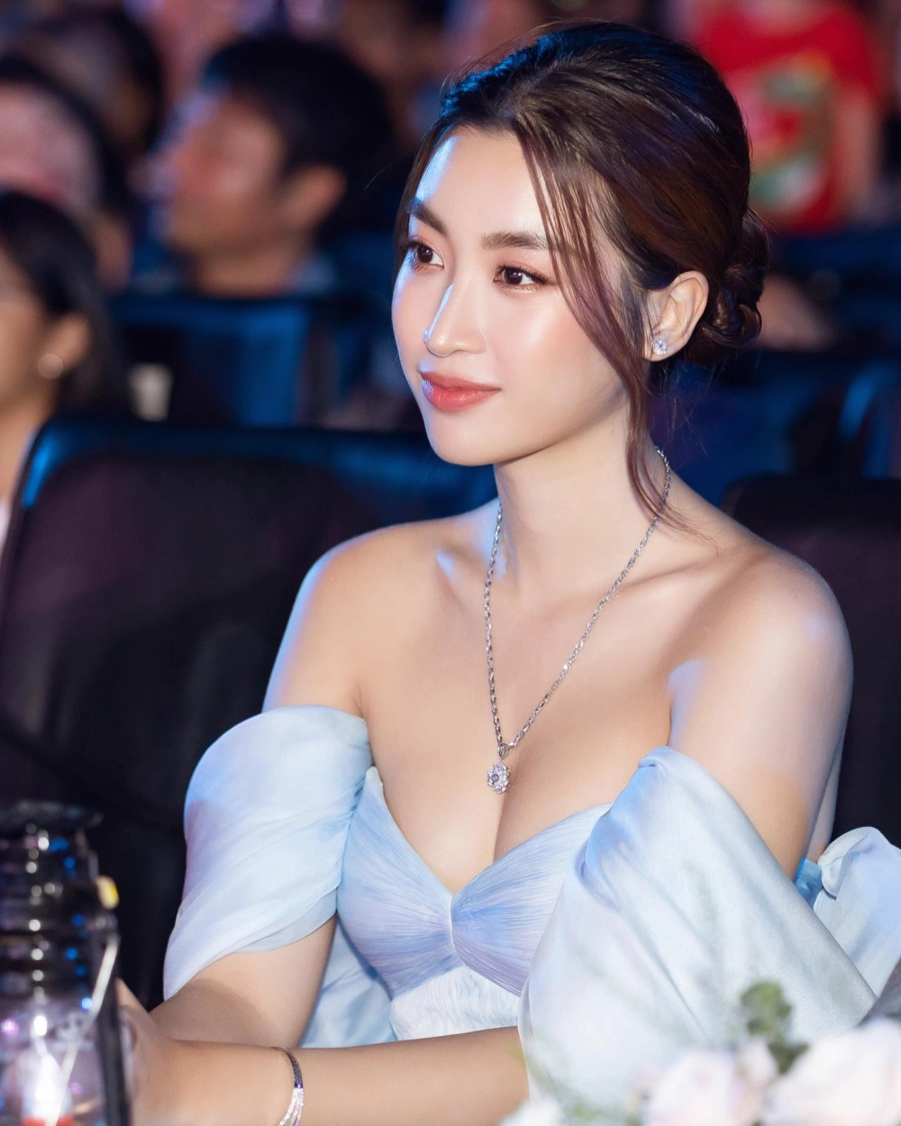 Đỗ Mỹ Linh sinh năm 1996, nàng hậu gốc Hà Nội