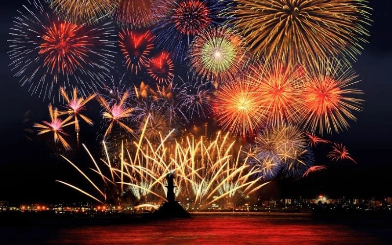 Sưu tầm những bức đón giao thừa hoành tráng