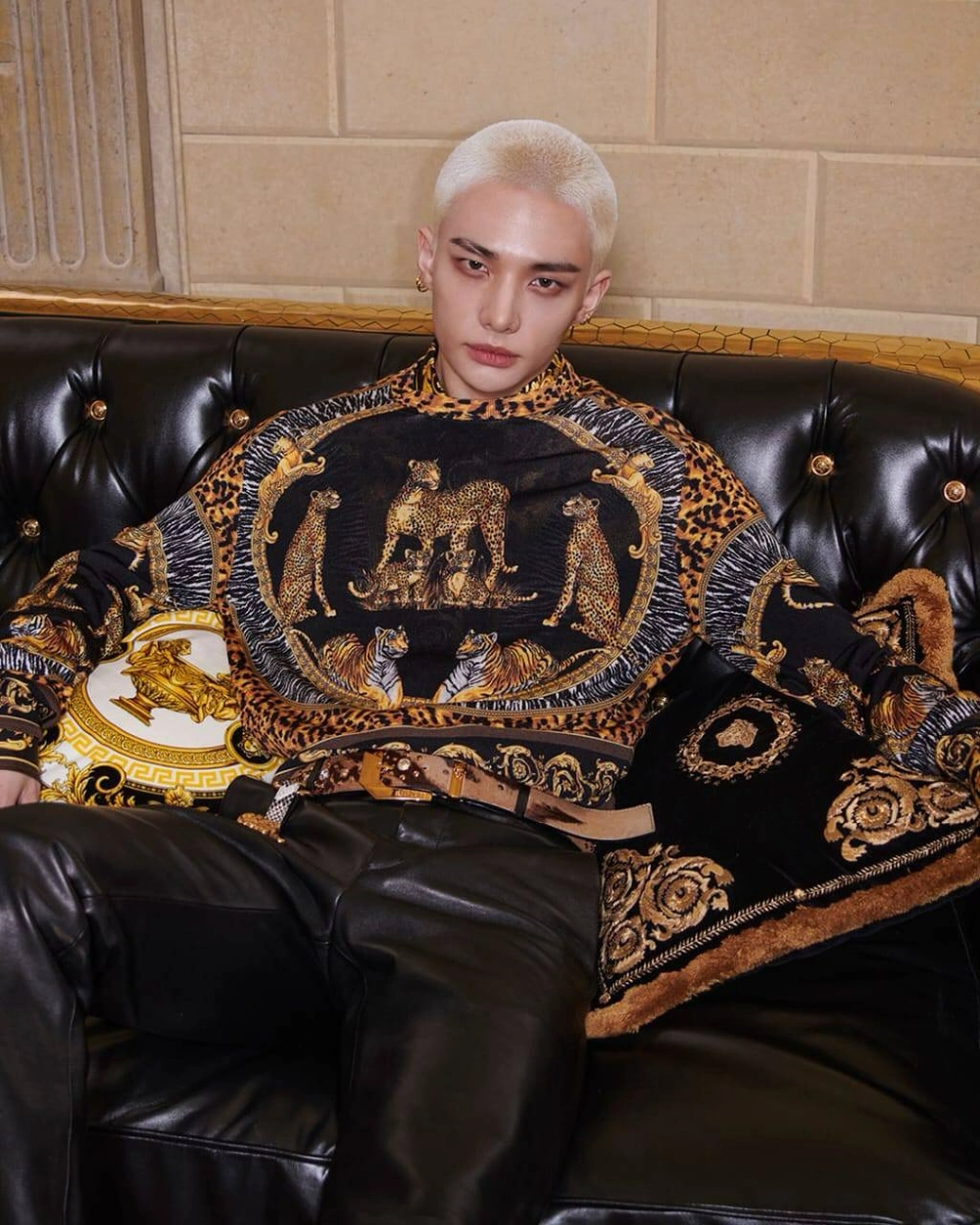 Donatella Versace giovane (trẻ) và hình ảnh của một biểu tượng