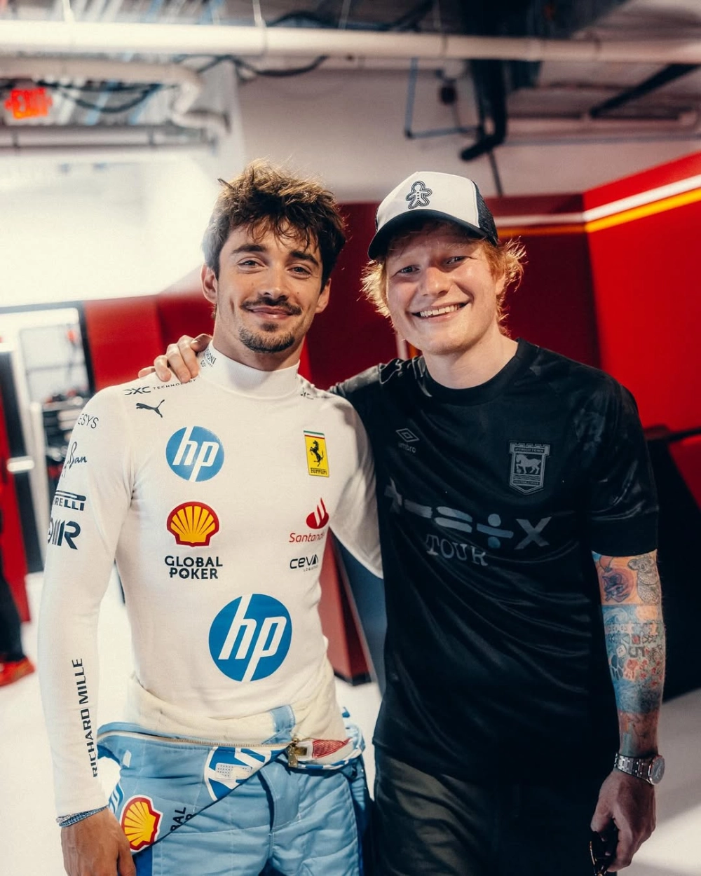 Perfect Ed Sheeran bản tình ca bất hủ cho mọi đám cưới