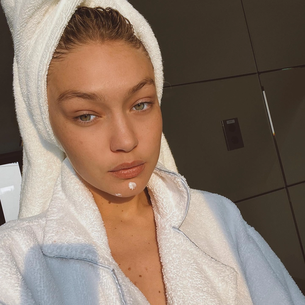 Gigi Hadid daughter (con gái) và cô con gái Khai