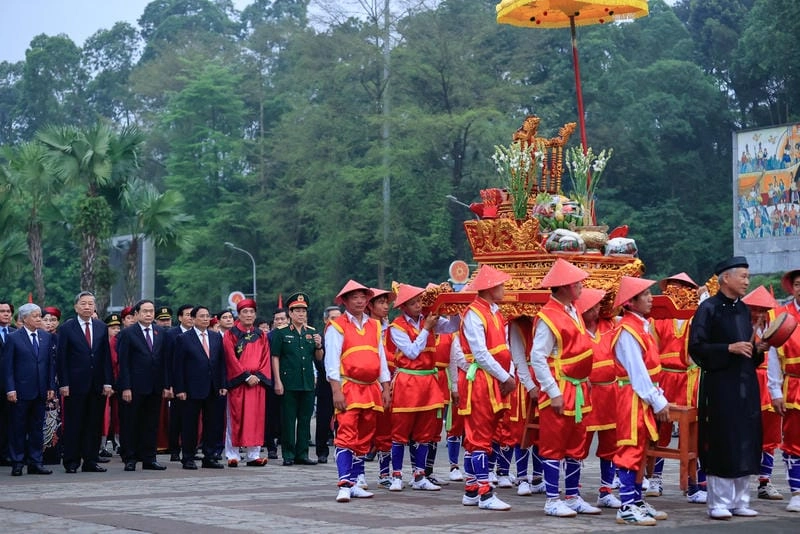 Tìm về Giỗ Tổ Hùng Vương độc đáo