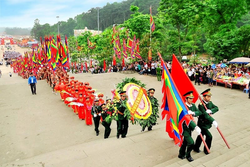 Gợi ý những bức ảnh Giỗ Tổ Hùng Vương rực rỡ