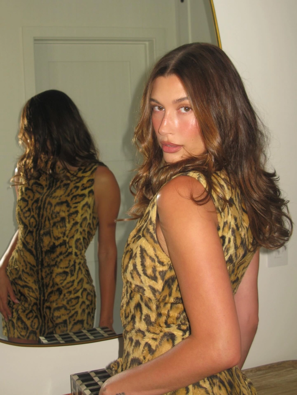 Hailey Bieber age nữ người mẫu sinh năm 1996