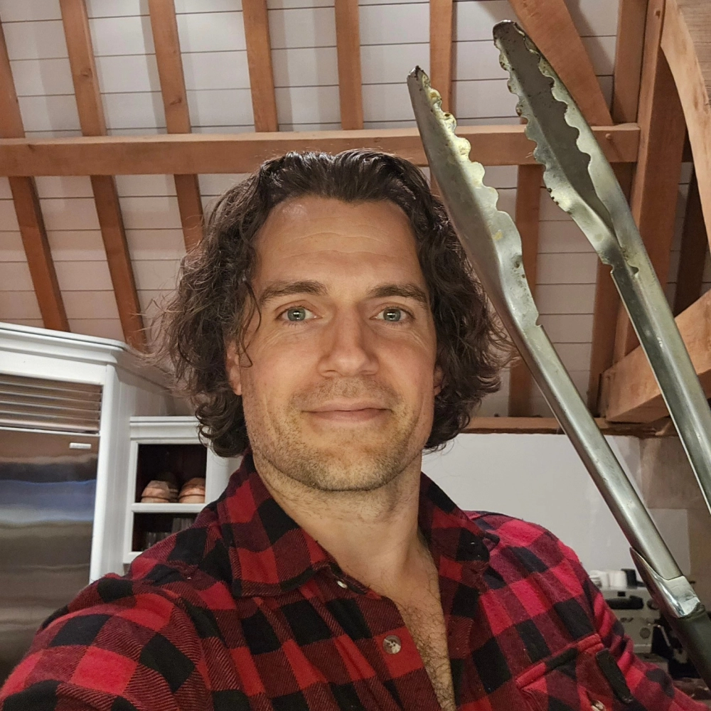Henry Cavill height và vóc dáng vạm vỡ của Siêu Nhân