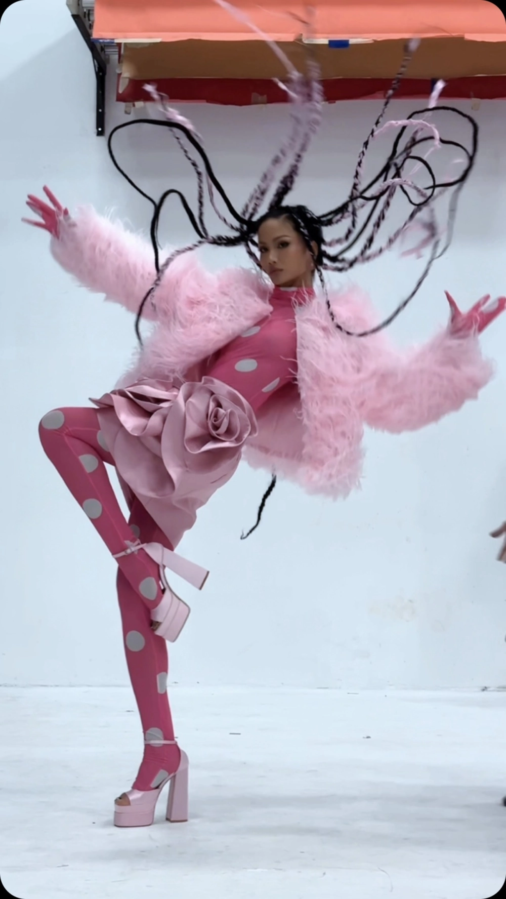 Hoa hậu H'Hen Niê và kỳ tích Top 5 Miss Universe 2018 lịch sử