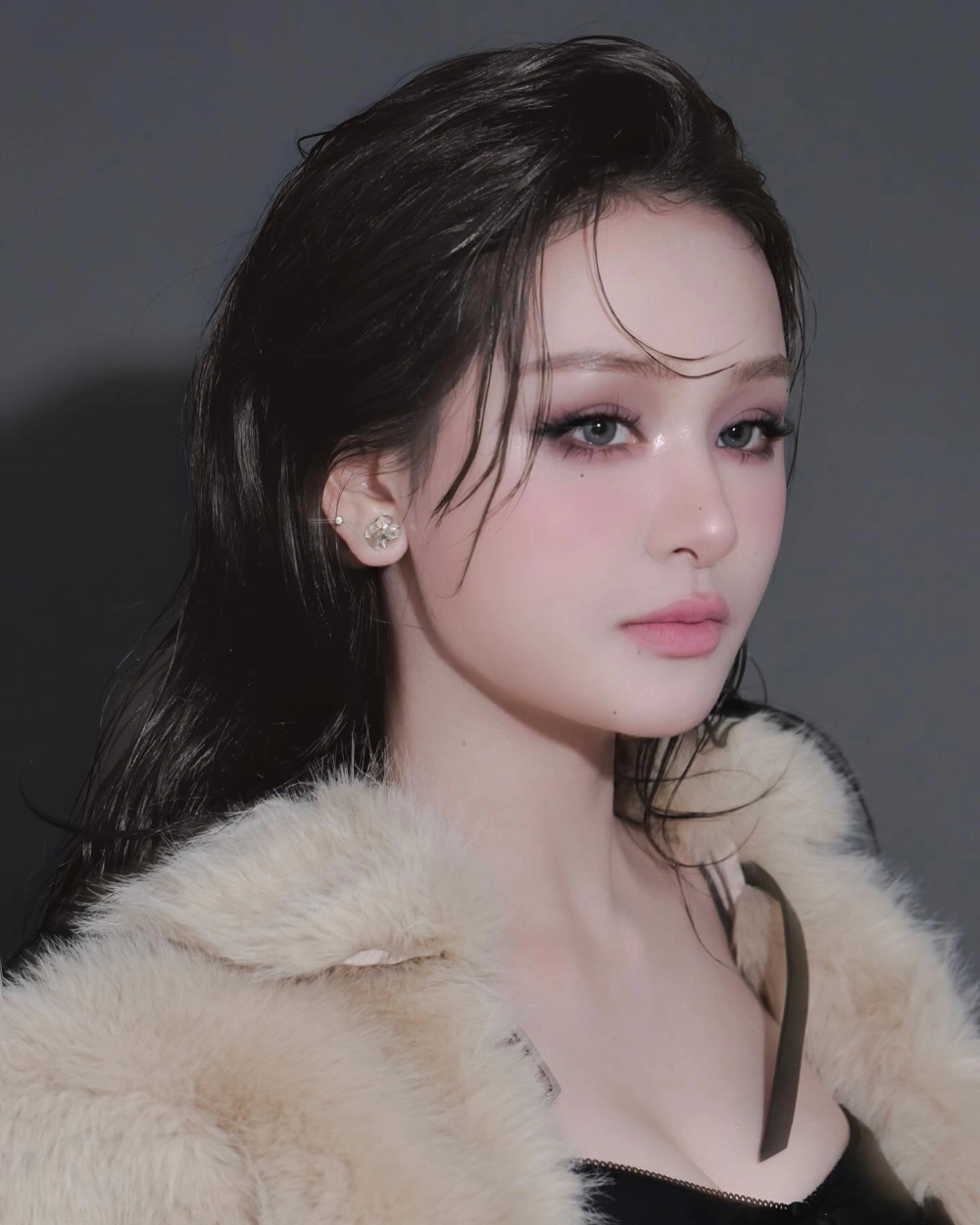 Hiền Hồ Hồ Nhân nhìn lại drama ồn ào nhất năm 2022