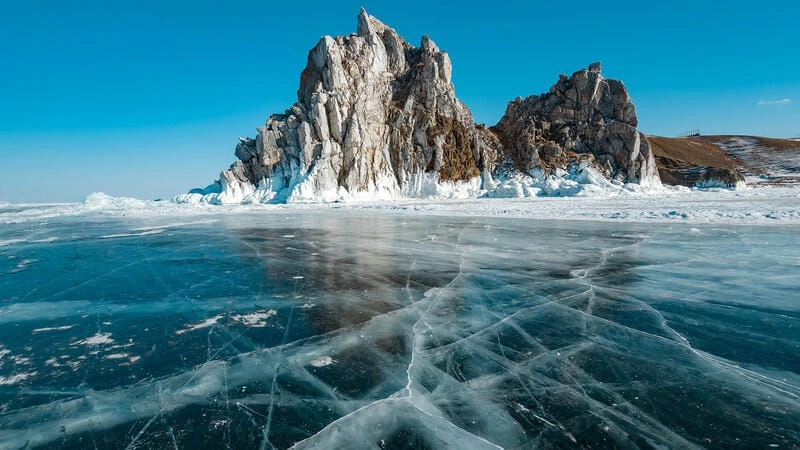 Ngắm nhìn vẻ đẹp hồ Baikal thơ mộng