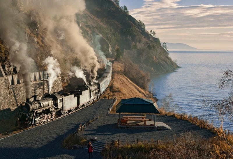 Lạc lối trong hồ Baikal mê hoặc