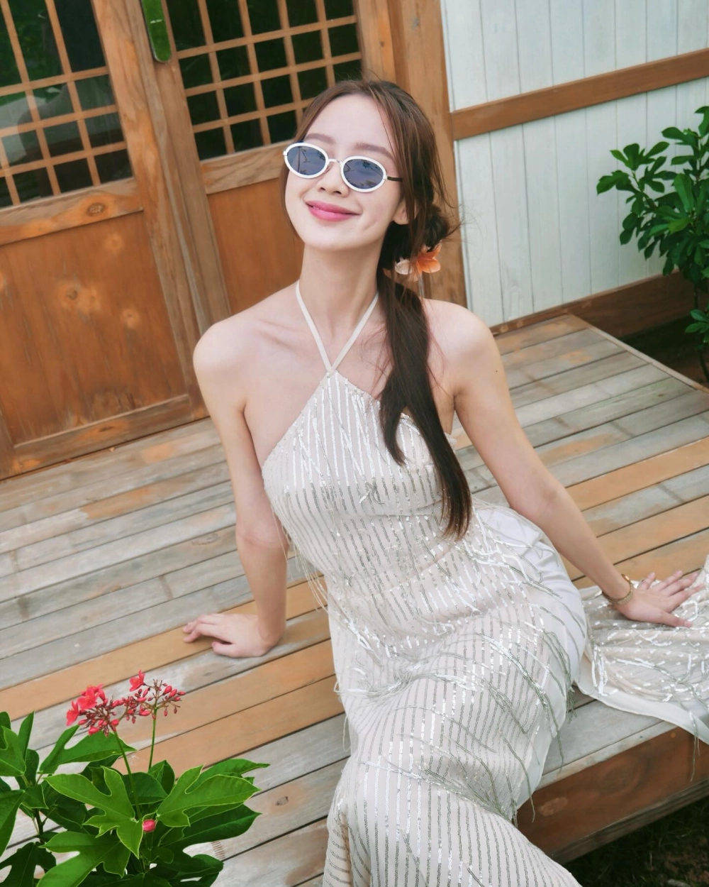 Bảo Ngọc đăng quang hoa hậu mang về vương miện quốc tế danh giá