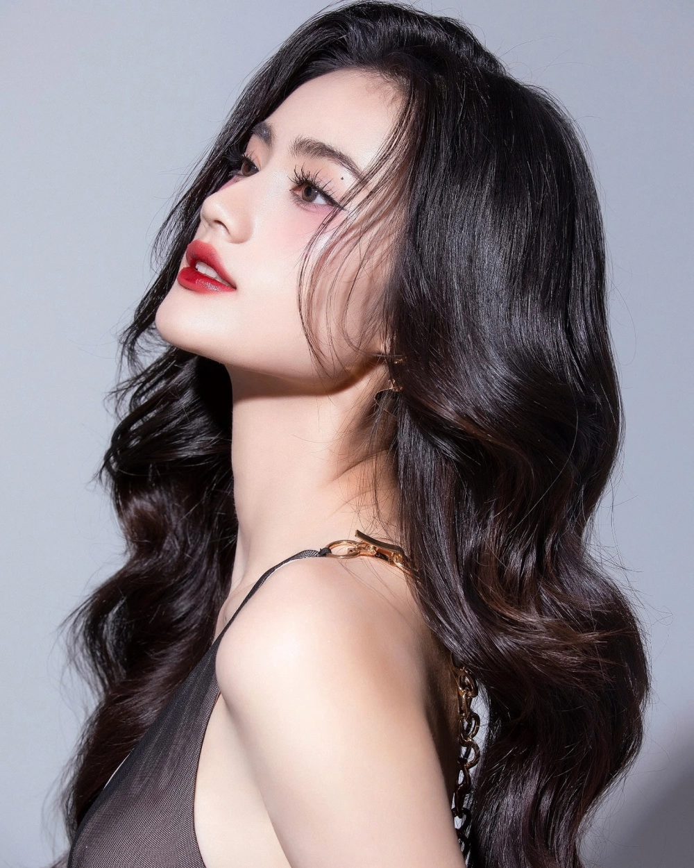 Huỳnh Trần Ý Nhi top mấy và thành tích tại Miss World