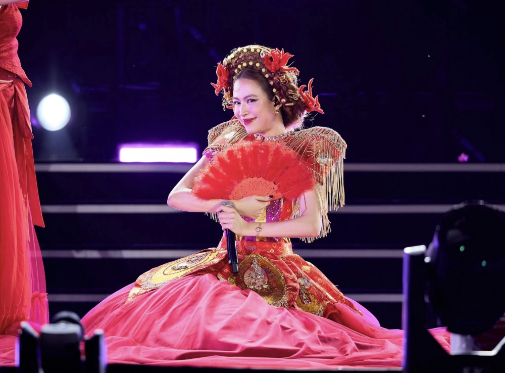 Ca sĩ Hoàng Thùy Linh và vị thế ngôi sao hàng đầu của Vpop