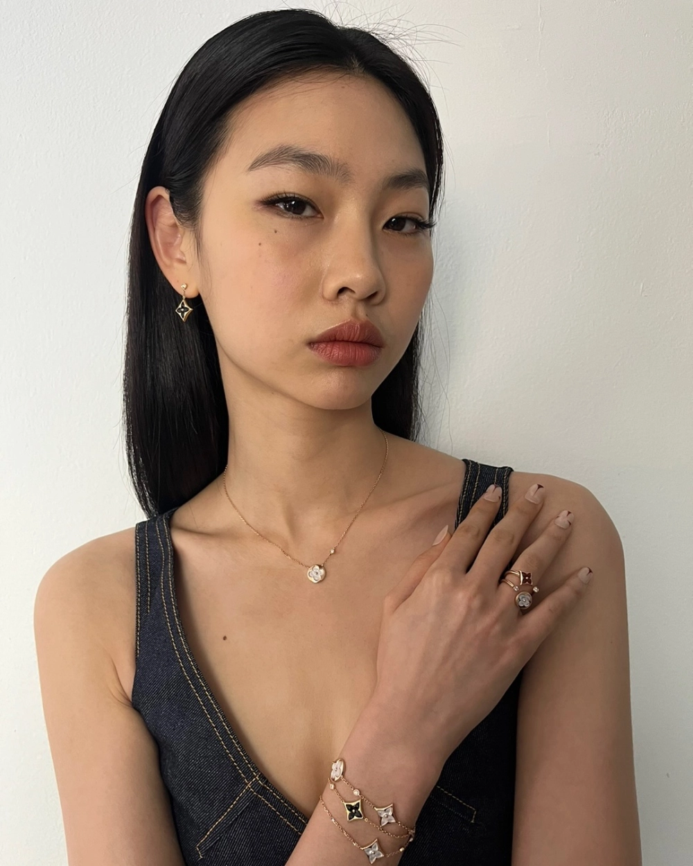 Hoyeon Jung dad và những chia sẻ về người bố của cô