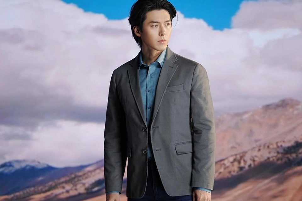 Kwon Hyun-bin và nam ca sĩ, diễn viên cựu thành viên JBJ
