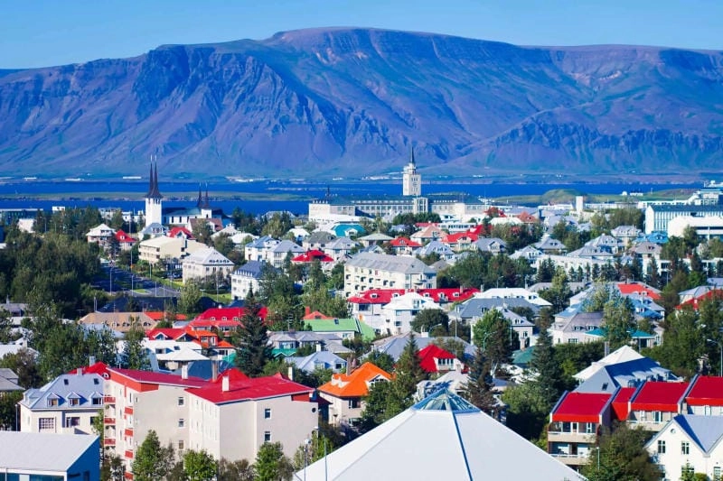 Thức dậy cùng khung cảnh Iceland tuyệt mỹ