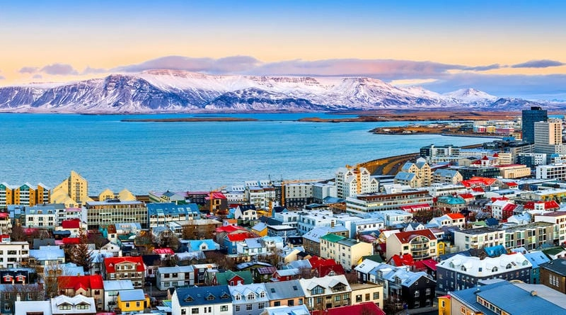 Ngắm nhìn cảnh sắc Iceland rực rỡ lạ thường