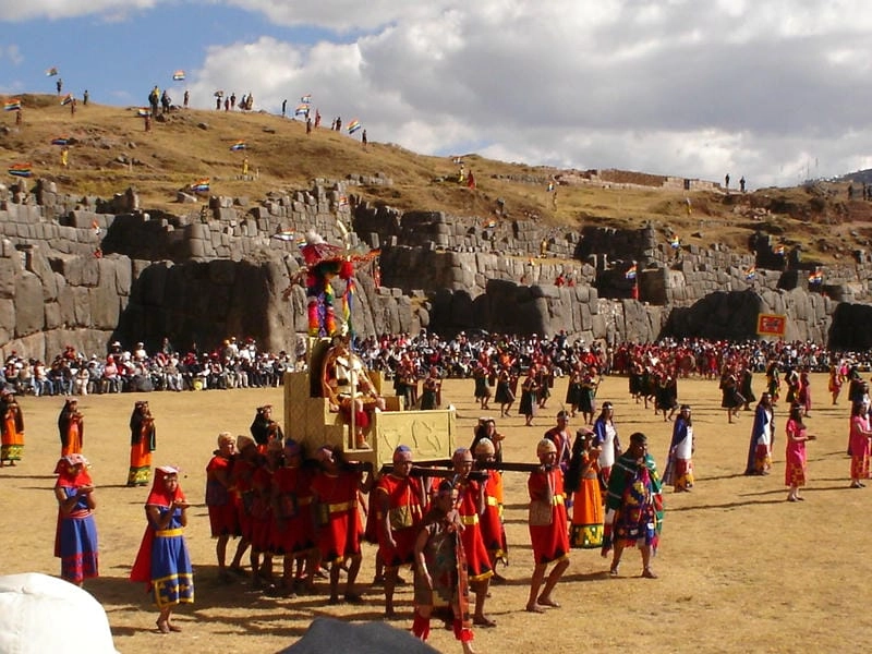 Tìm hiểu nguồn gốc và ý nghĩa lễ hội Inti Raymi