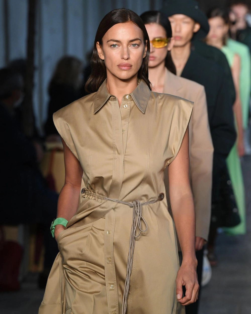 Irina Shayk ig và những hình ảnh mới nhất trên instagram