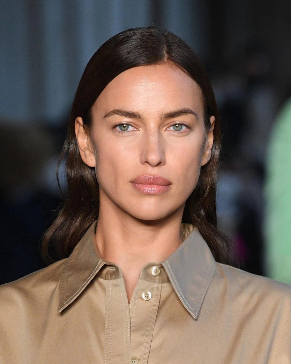 Instagram Irina Shayk và trang cá nhân hàng chục triệu follow