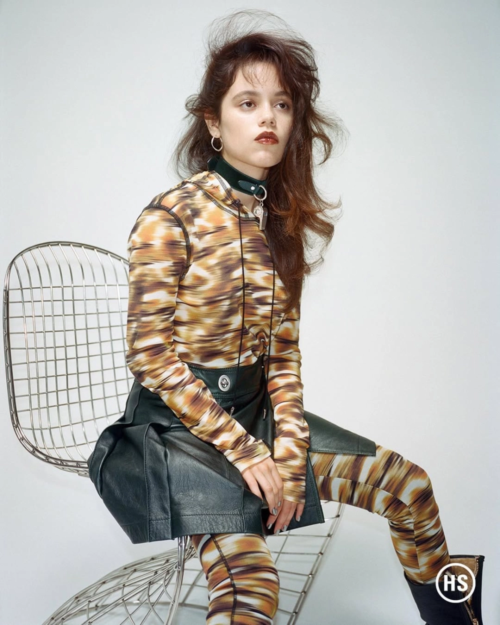 Jenna Ortega movies and tv shows và vai diễn Wednesday Addams huyền thoại