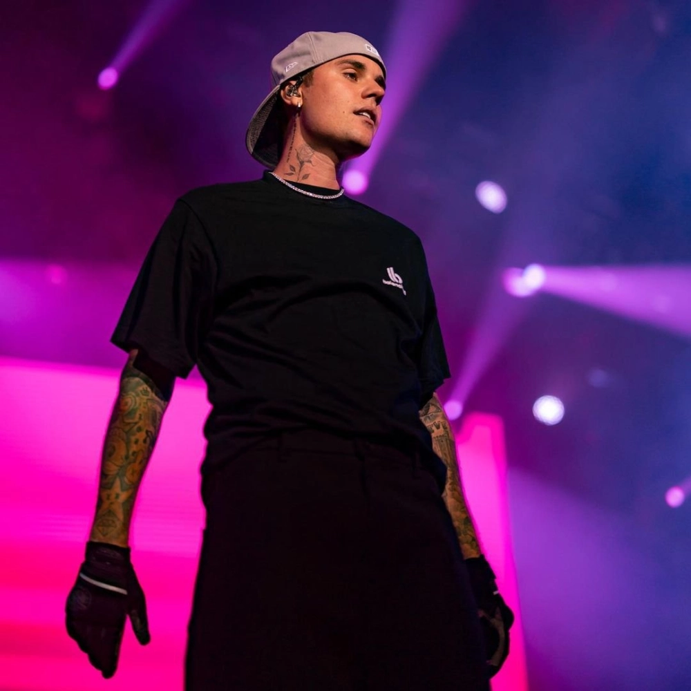 Bieber Justin Bieber và những tìm kiếm về nam ca sĩ nổi tiếng