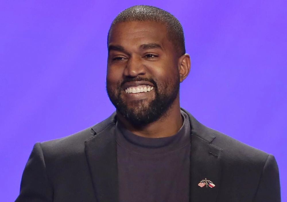 Net worth of Kanye West và đế chế thời trang Yeezy