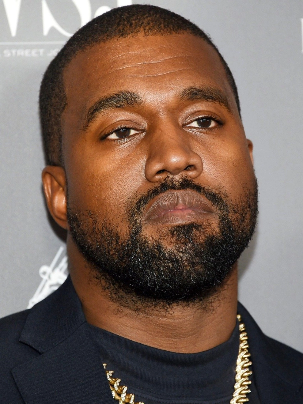 Kanye West album và album Vultures mới nhất