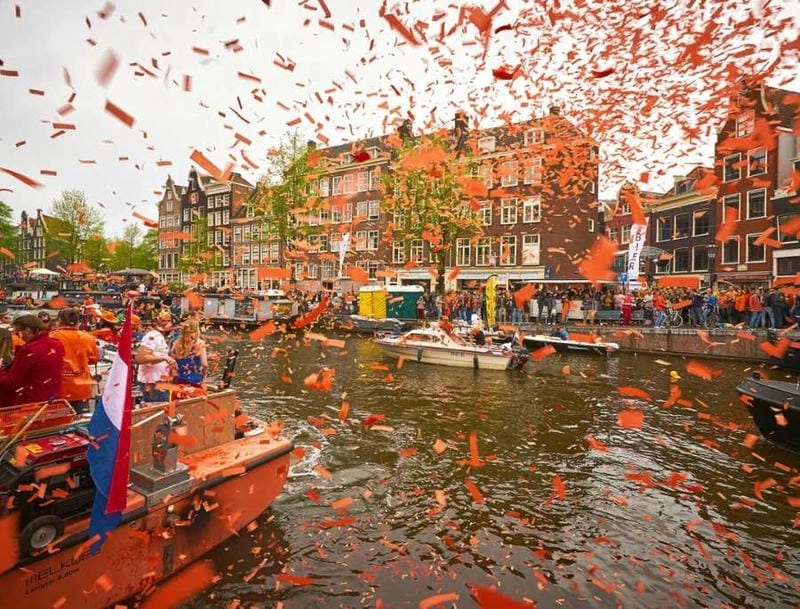 Cùng du ngoạn King's Day hoành tráng