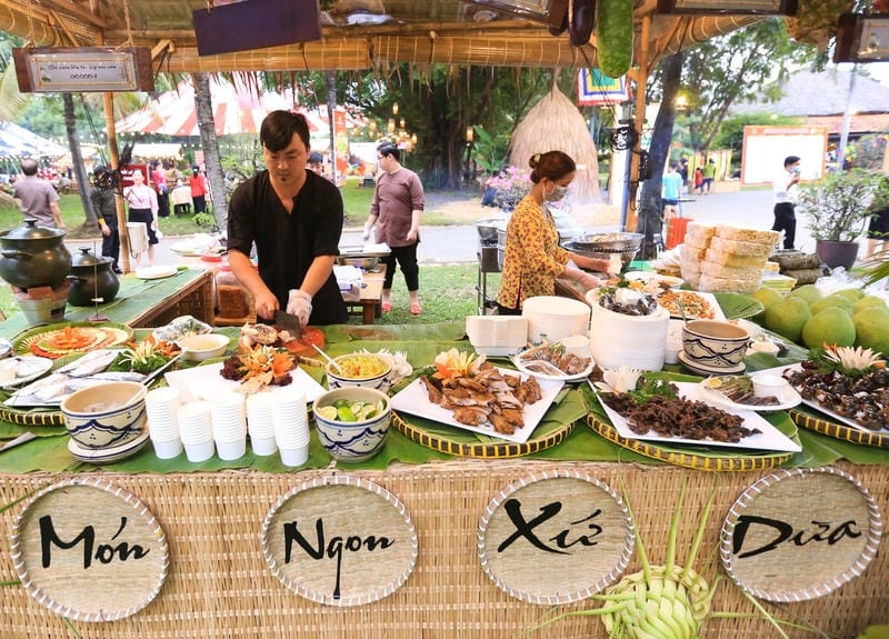 Đắm mình trong lễ hội ẩm thực đặc sắc