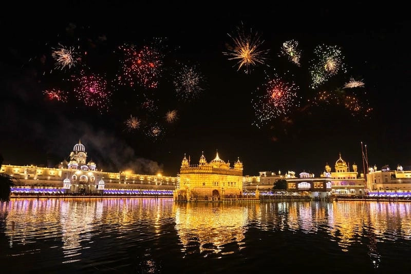 Săn những bức Lễ hội ánh sáng Diwali huyền ảo